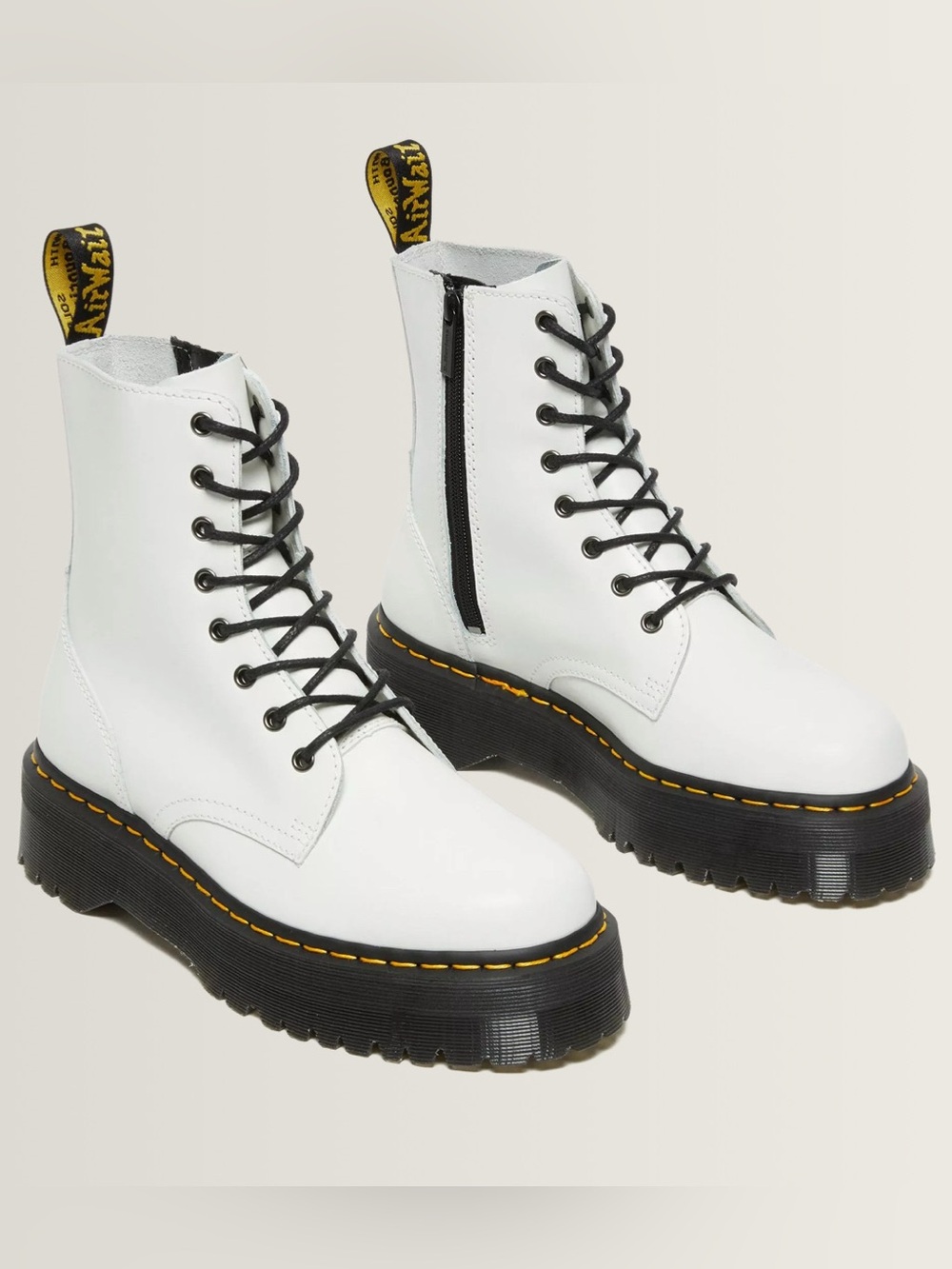 Dr. Martens Jadon Smooth Leather Platform Sz. 6